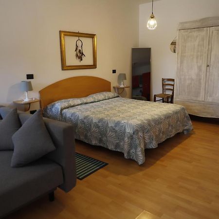 Bamboo Hous - Agriturismo Finilon Apartment Castelnuovo del Garda Bagian luar foto
