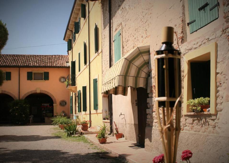Bamboo Hous - Agriturismo Finilon Apartment Castelnuovo del Garda Bagian luar foto