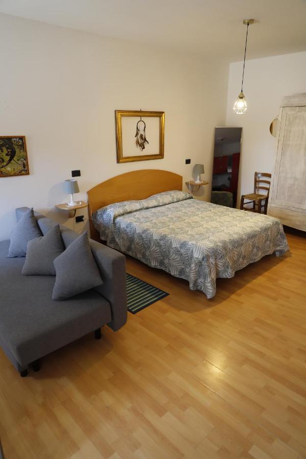 Bamboo Hous - Agriturismo Finilon Apartment Castelnuovo del Garda Bagian luar foto